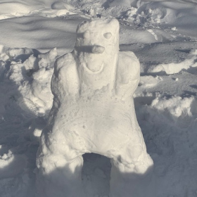 Nejoriginálnější sněhulák - Skřítek Sněžník - Lina (3.B) a Ella (6.A) Fotka 30