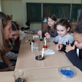 Osmáci třeťákům Fotka 24