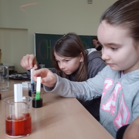 Osmáci třeťákům Fotka 23