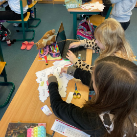 Prosincové dění  - 4.A - Tematický den - Kraje ČR Fotka 23