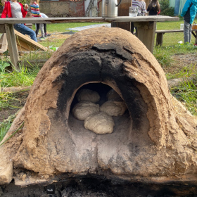 Tematický den I - 4.A Mlat, mletí obilí a pečení chleba Fotka 24