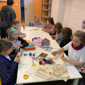 Tematický den III -  8.r + 3.r Povolání  Fotka 38